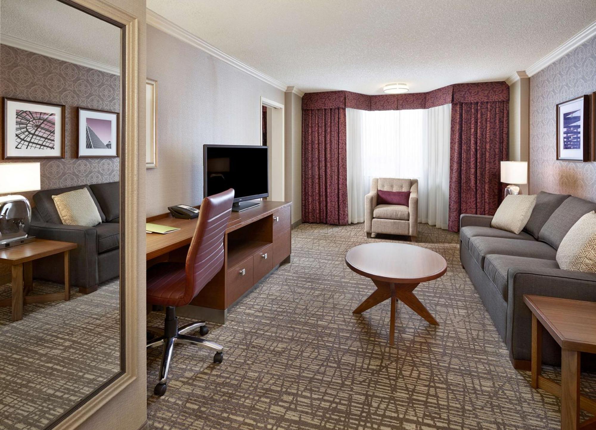 Doubletree By Hilton West Edmonton Ξενοδοχείο Εξωτερικό φωτογραφία