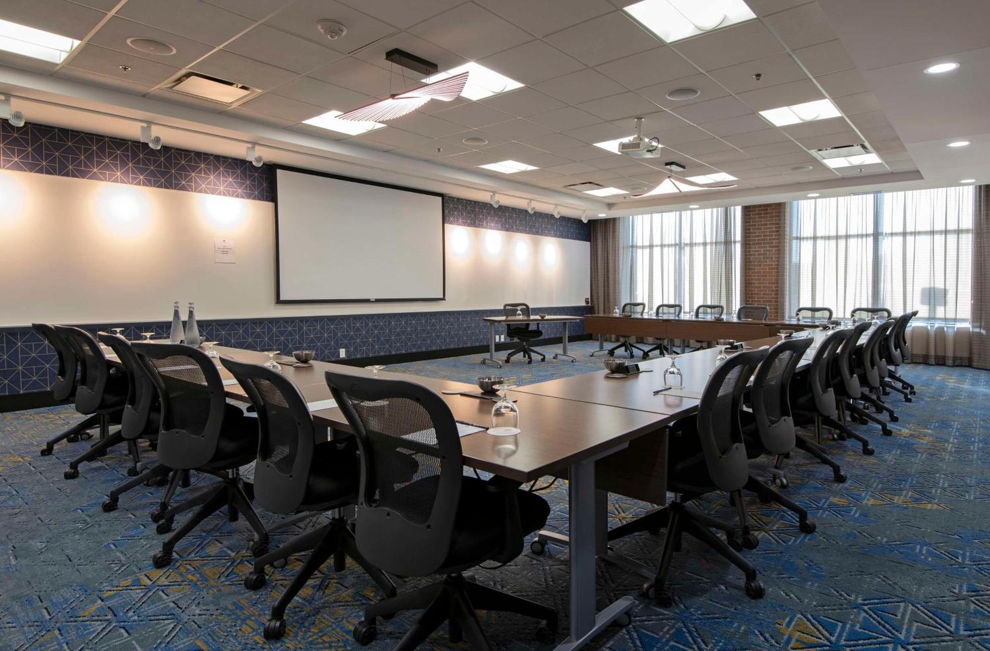 Doubletree By Hilton West Edmonton Ξενοδοχείο Εξωτερικό φωτογραφία