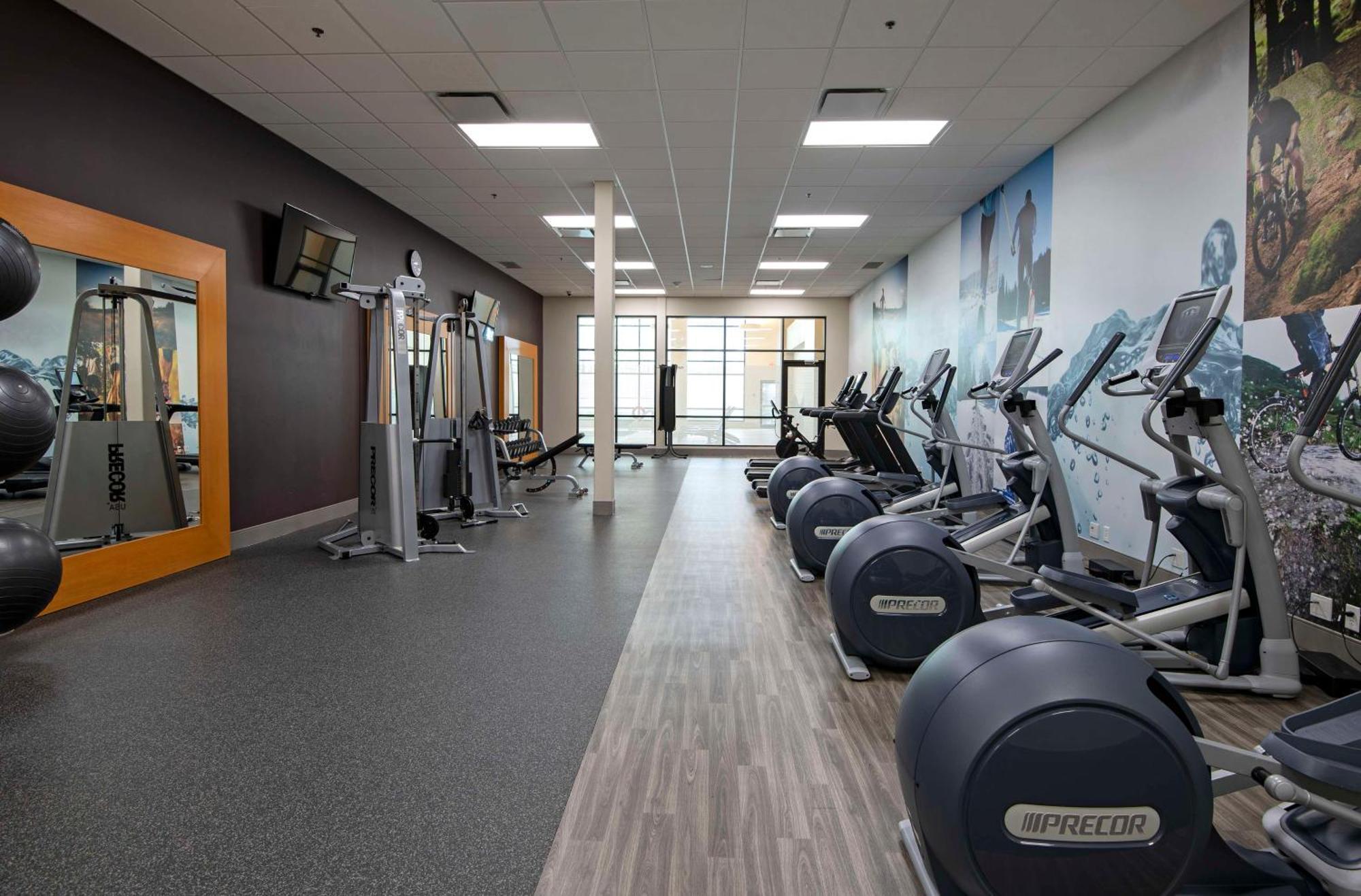 Doubletree By Hilton West Edmonton Ξενοδοχείο Εξωτερικό φωτογραφία
